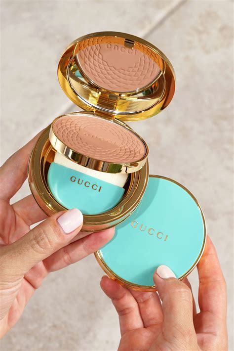 gucci bronzer powder